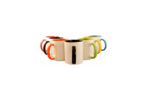 Tazas con mango e interior en color